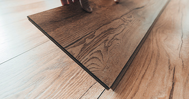 Como limpar e manter seus pisos laminados sempre novos