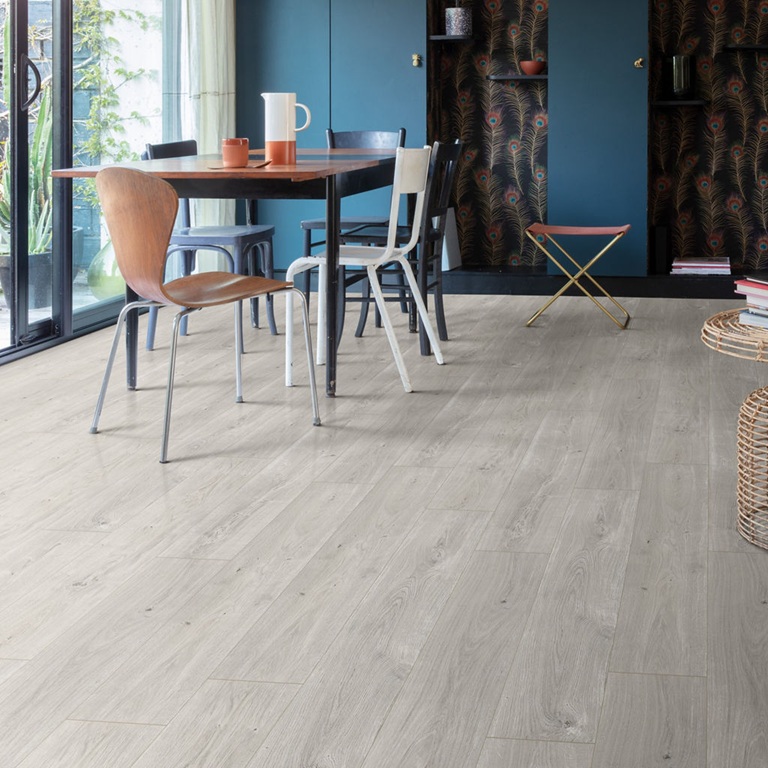 Piso Vinílico Quickstep Provence